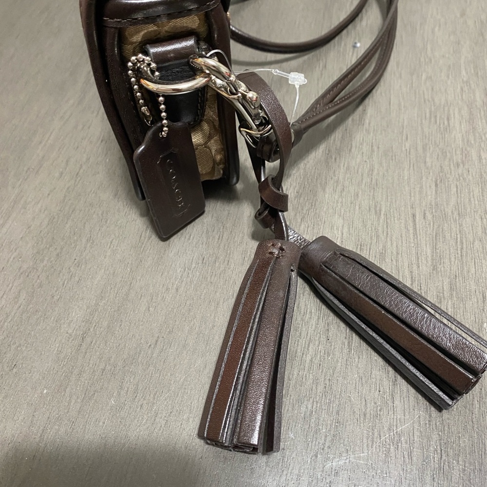 Coach Signature Cross Body Penny Stripe Bag 19919 NWOT - Picture 3 of 8